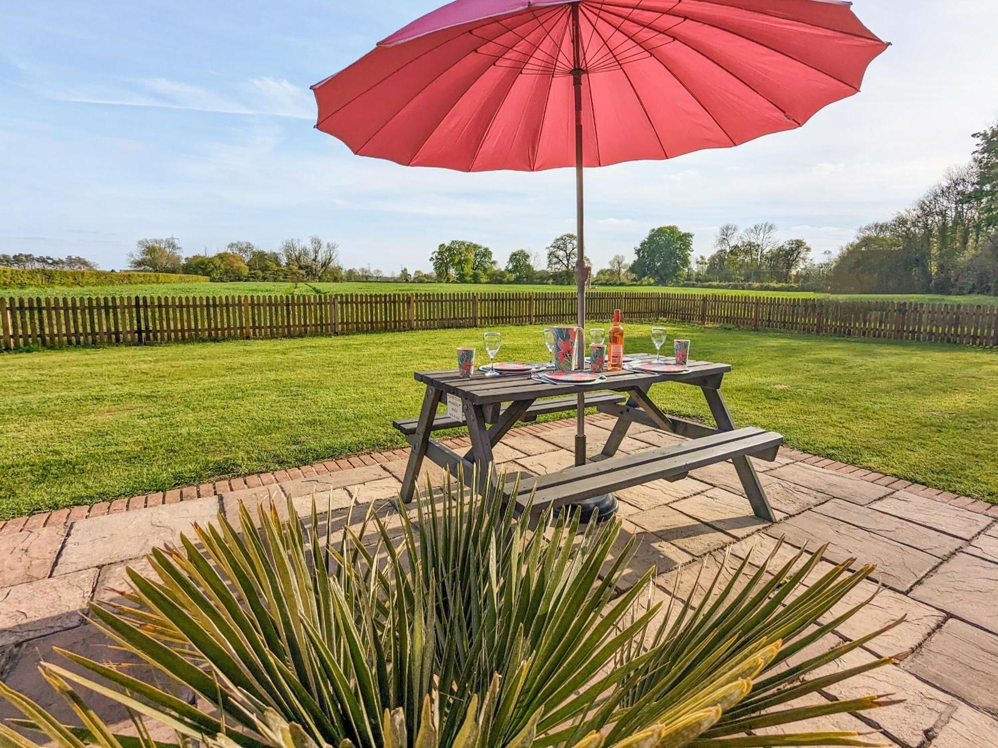 Highgrove Villa Gissing Luaran gambar
